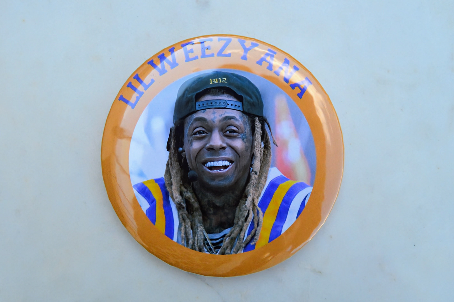 LILWEEZYANA Button