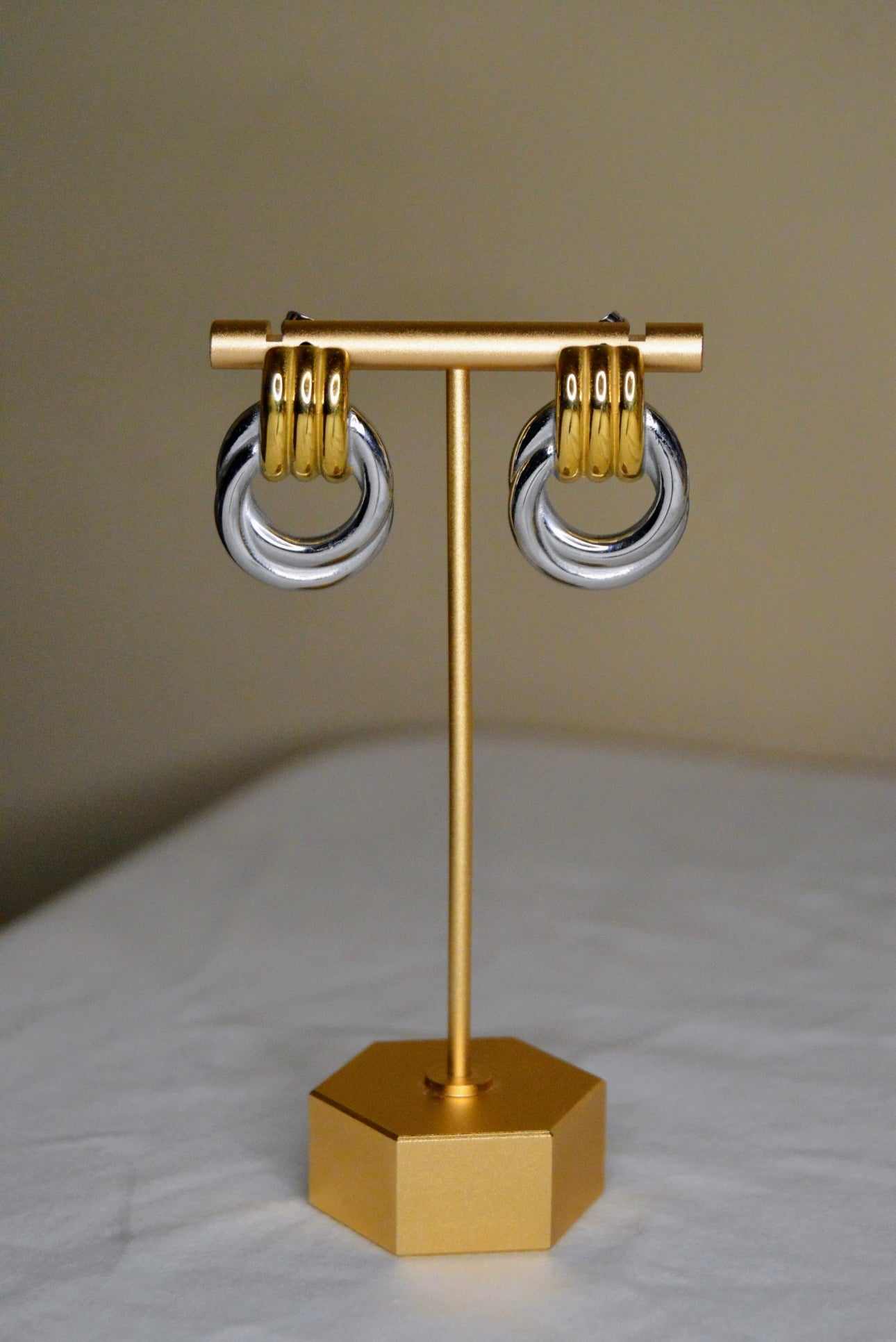 Juliette Hoops