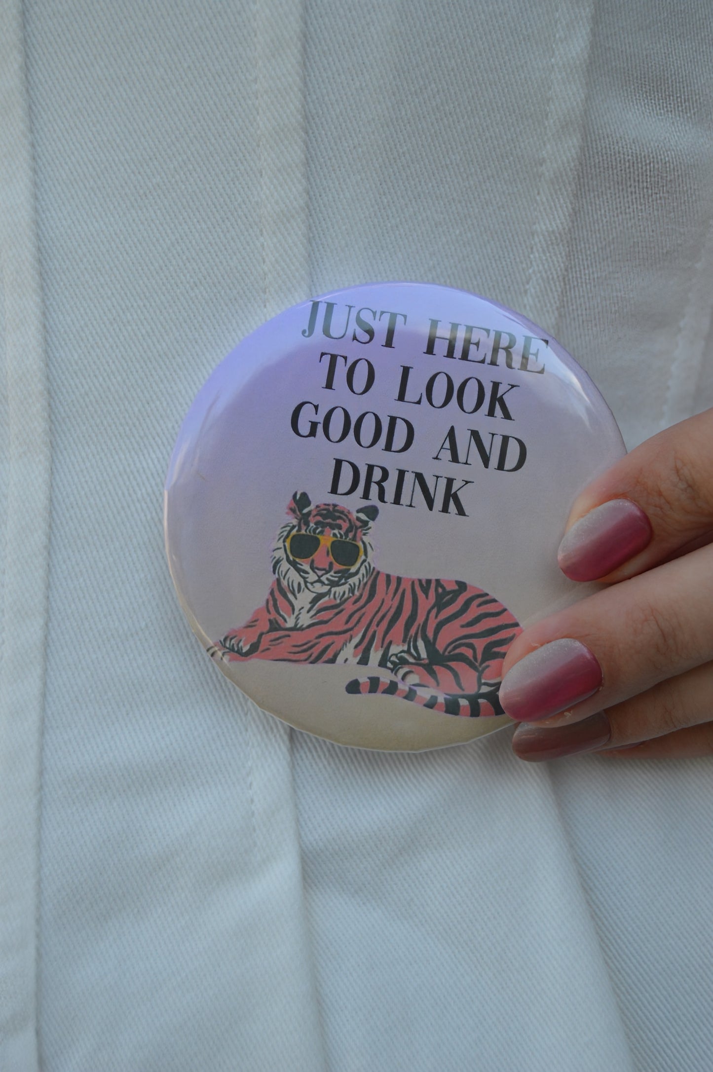 Look Good And Drink Button